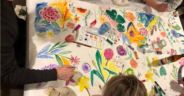Te Wāhi Toi - Saturday Arts Social: Collaborative Creation - Floral Painting workshop