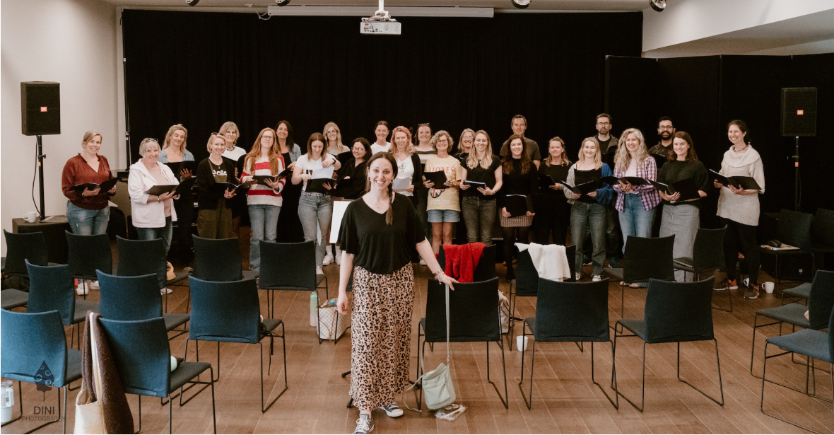Free Community Sing Night: Ngā Manu Manahua ō Tāhuna
