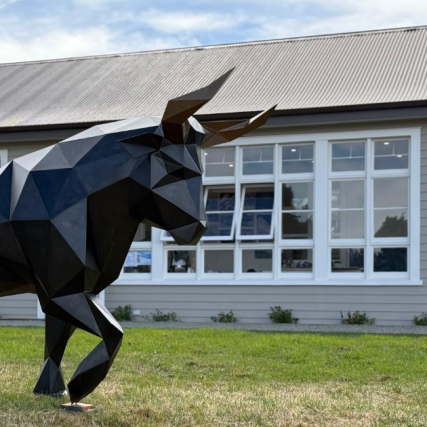 Te Wāhi Toi - School House Studios at Country Lane Queenstown
