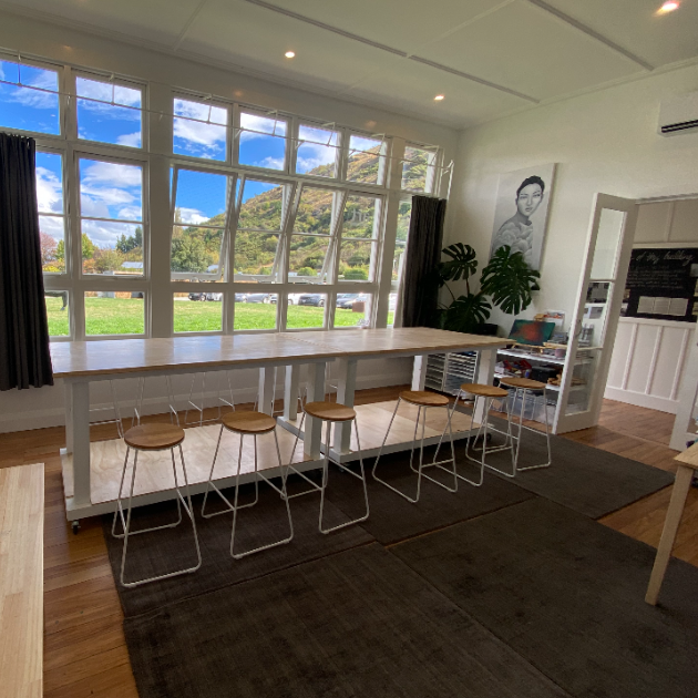 Listing gallery image
