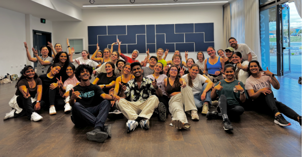 Te Wāhi Toi - Free Community Craft Night: Bollywood Dance Workshop