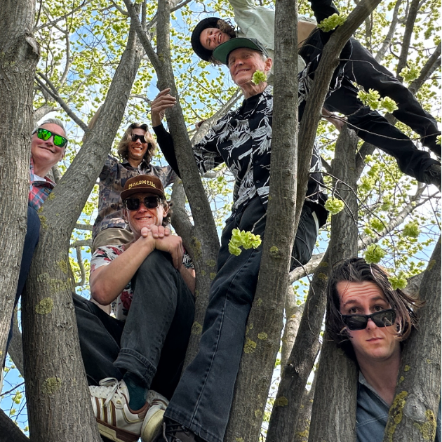 Listing gallery image