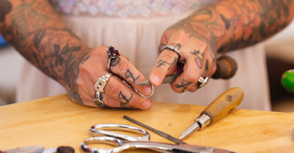 Te Wāhi Toi - 10 week jewellery course at Studio 42 - The Silver Membership